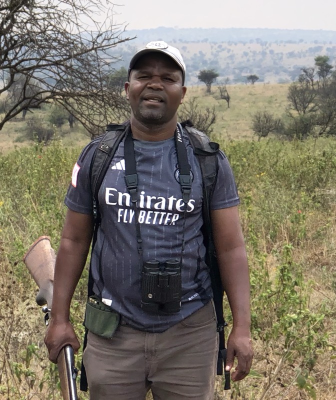 Kisana Mollel, Professional Guide